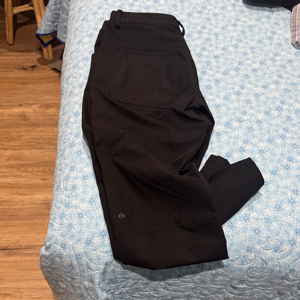lululemon athletica Men's Black Chinos